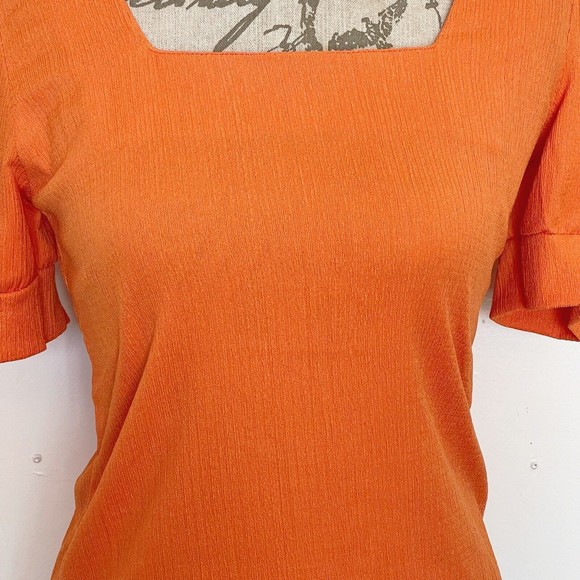 Big Dart Womens Blouse Orange Puff Sleeve Pleated Stretch Crinkle Size Medium - Picture 4 of 12